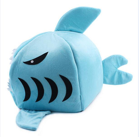 Warm Shark Cat House